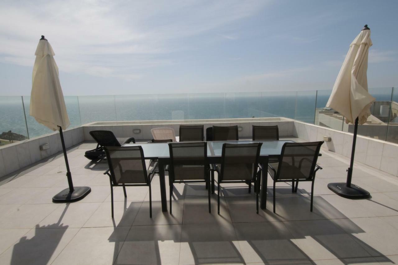 Seascape Terraces Villa Netanya