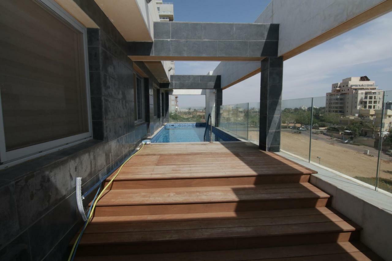 Seascape Terraces Villa Netanya